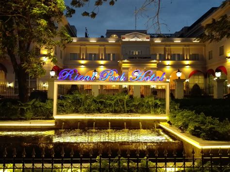 rizal park hotel casino.